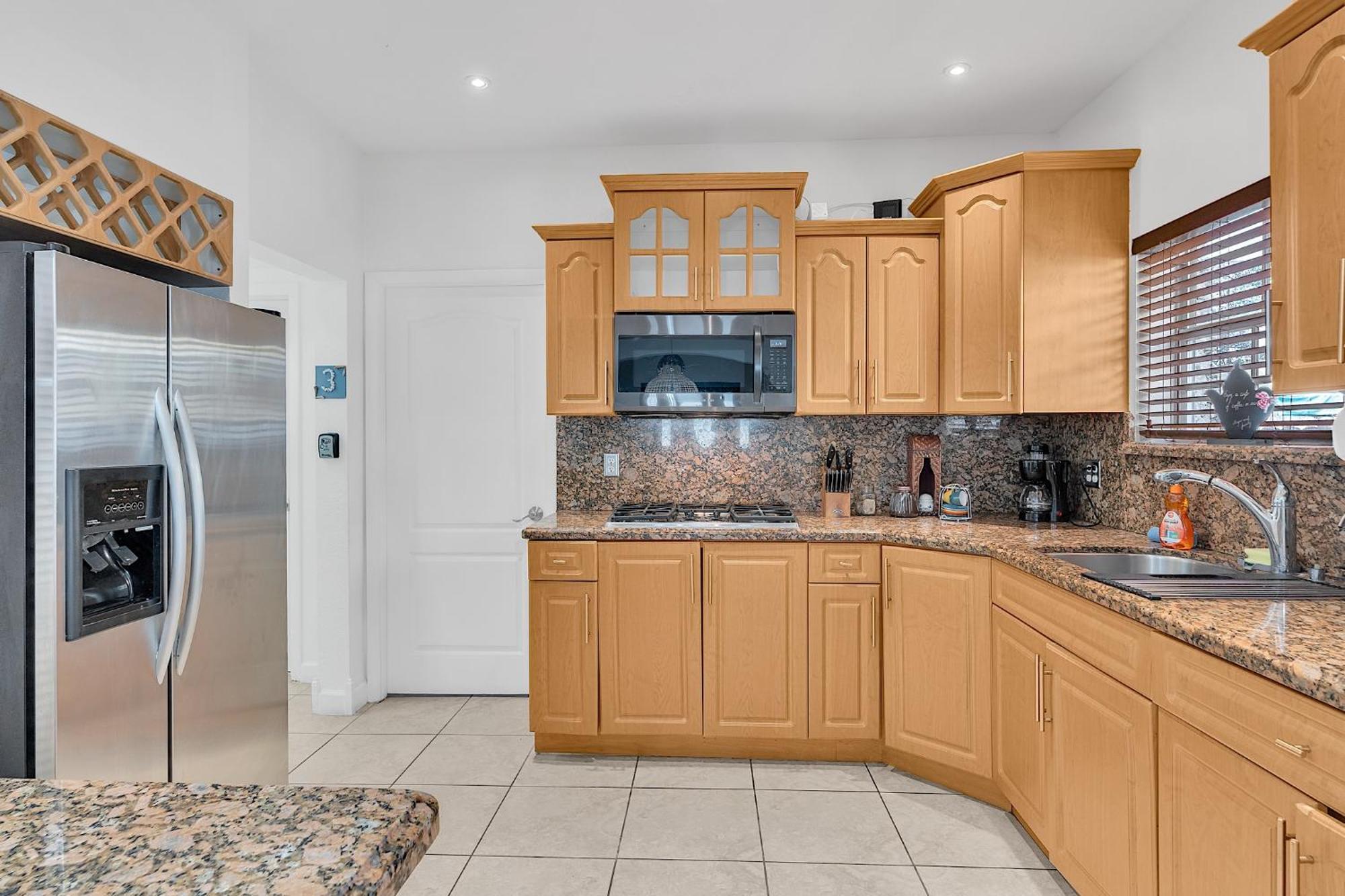 Coral Suite Close To Little Havana Маями Екстериор снимка