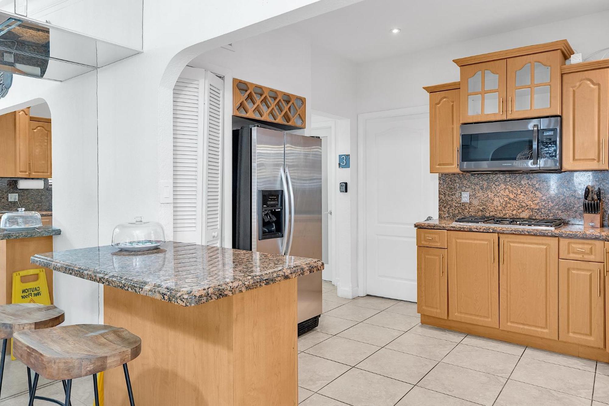 Coral Suite Close To Little Havana Маями Екстериор снимка