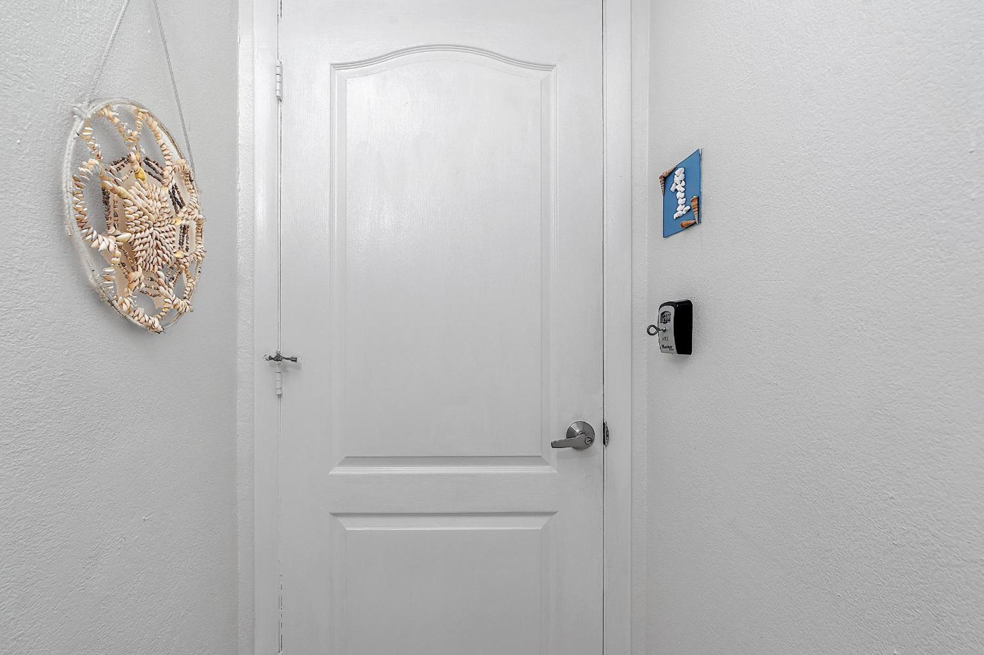 Coral Suite Close To Little Havana Маями Екстериор снимка
