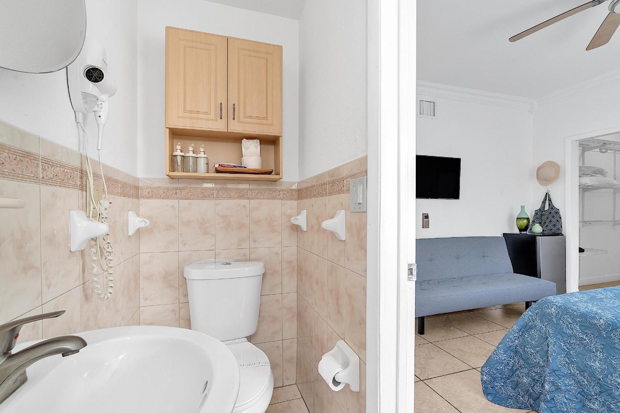 Coral Suite Close To Little Havana Маями Екстериор снимка